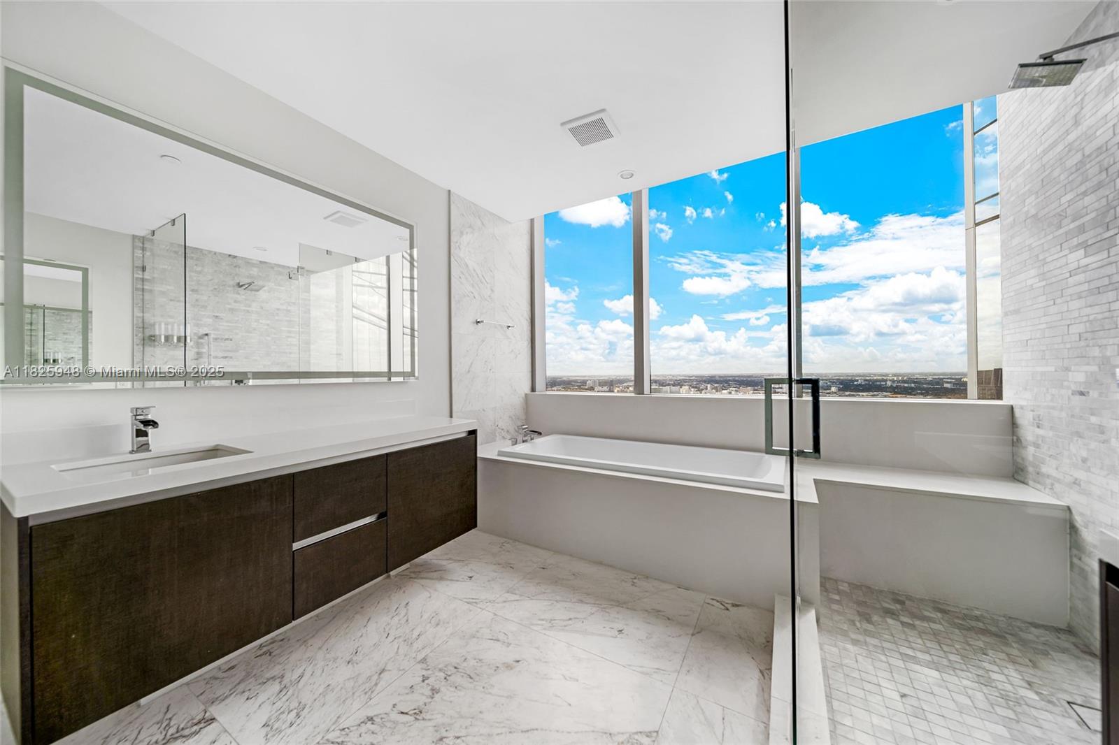 851 NE 1st Ave #4312, Miami FL 33132