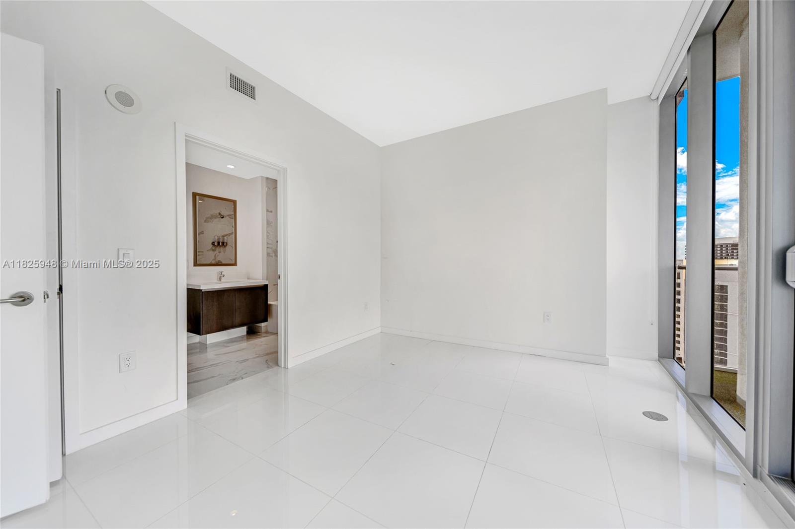 851 NE 1st Ave #4312, Miami FL 33132