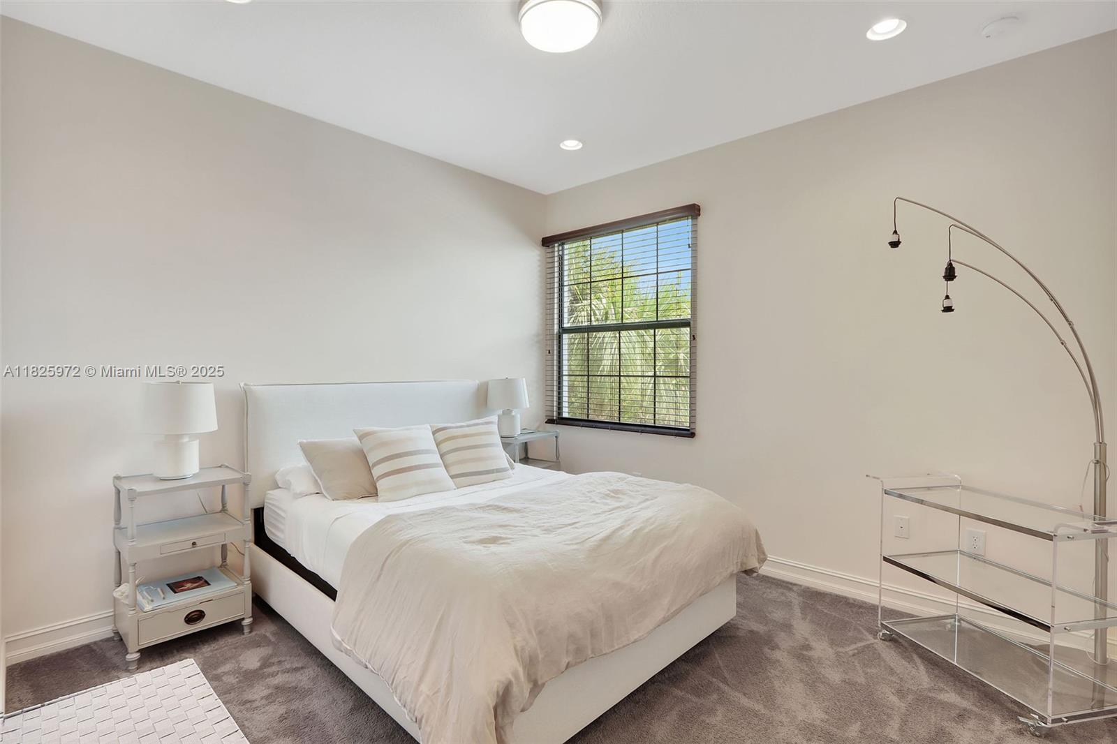 13679 Moss Agate Ave