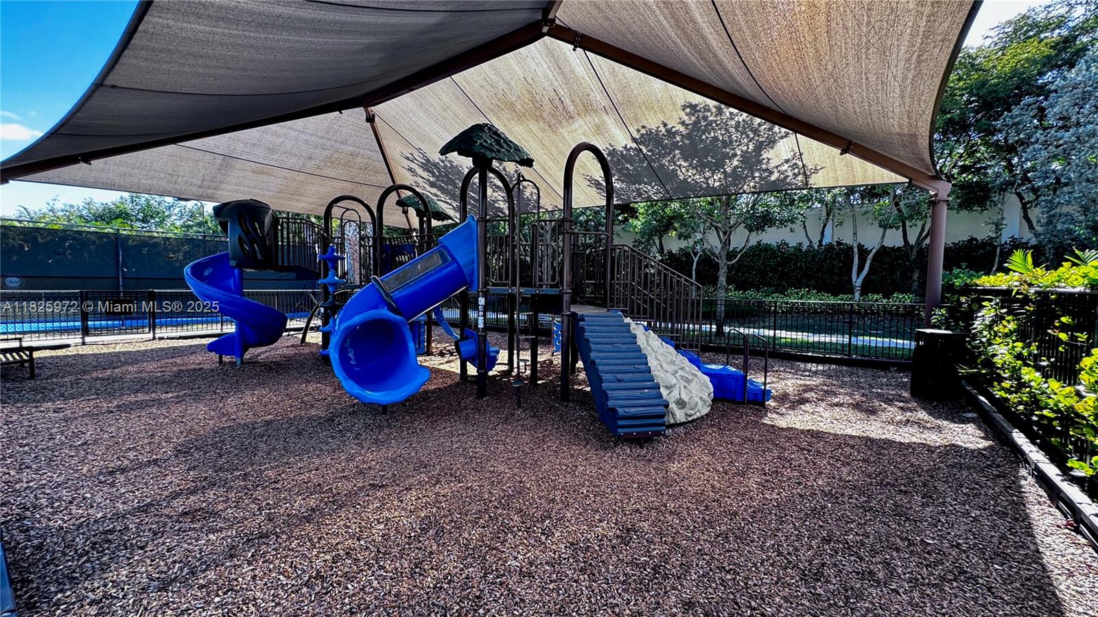 13679 Moss Agate Ave