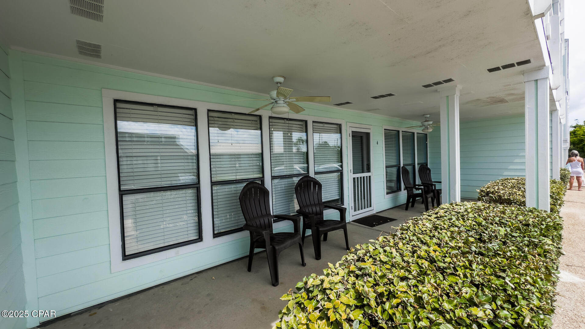 Image 2 For 17670 Front Beach Road I4