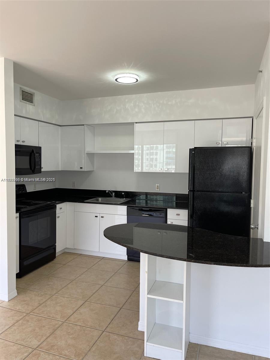 , Miami Beach FL 33139