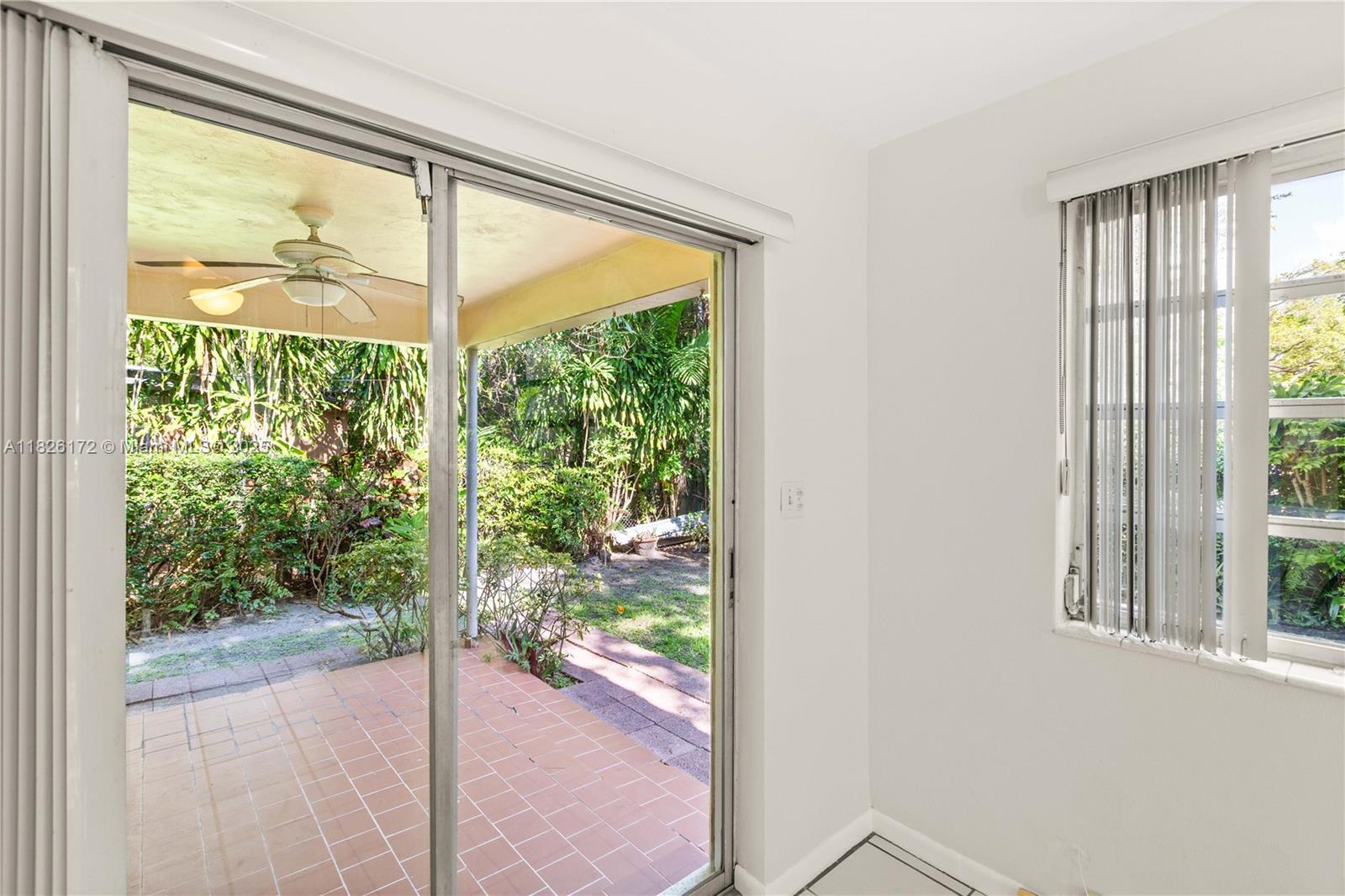 1242 Sevilla Ave, Coral Gables FL 33134