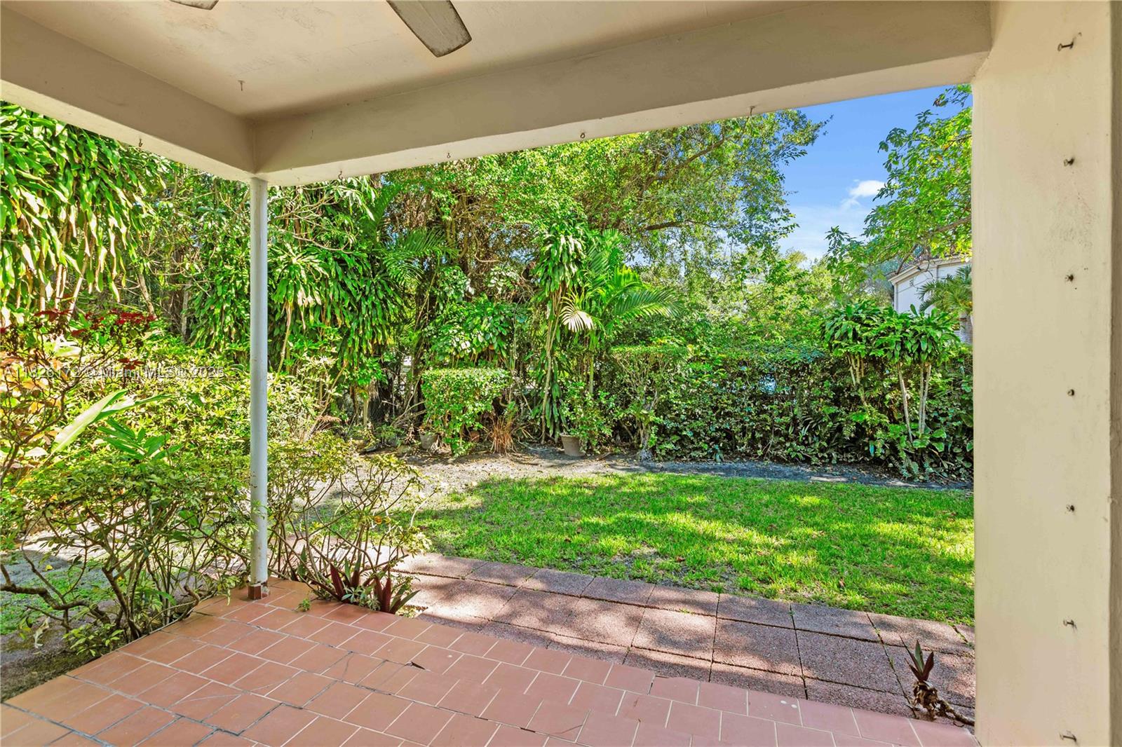 1242 Sevilla Ave, Coral Gables FL 33134