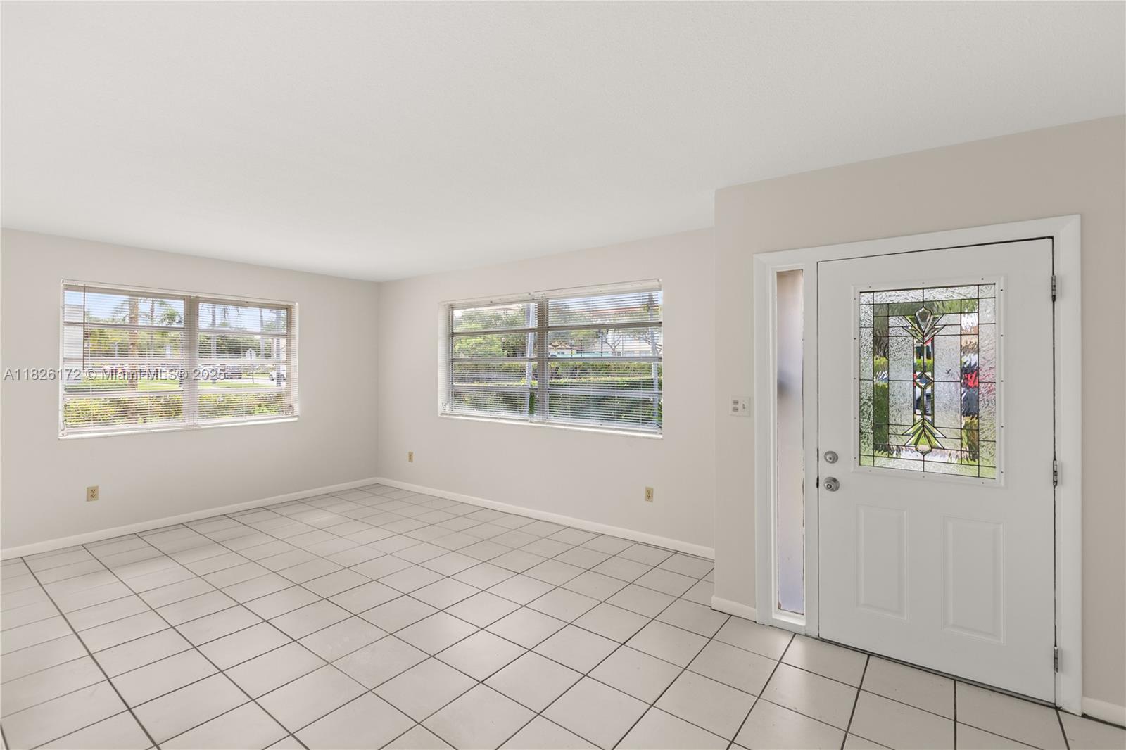 1242 Sevilla Ave, Coral Gables FL 33134