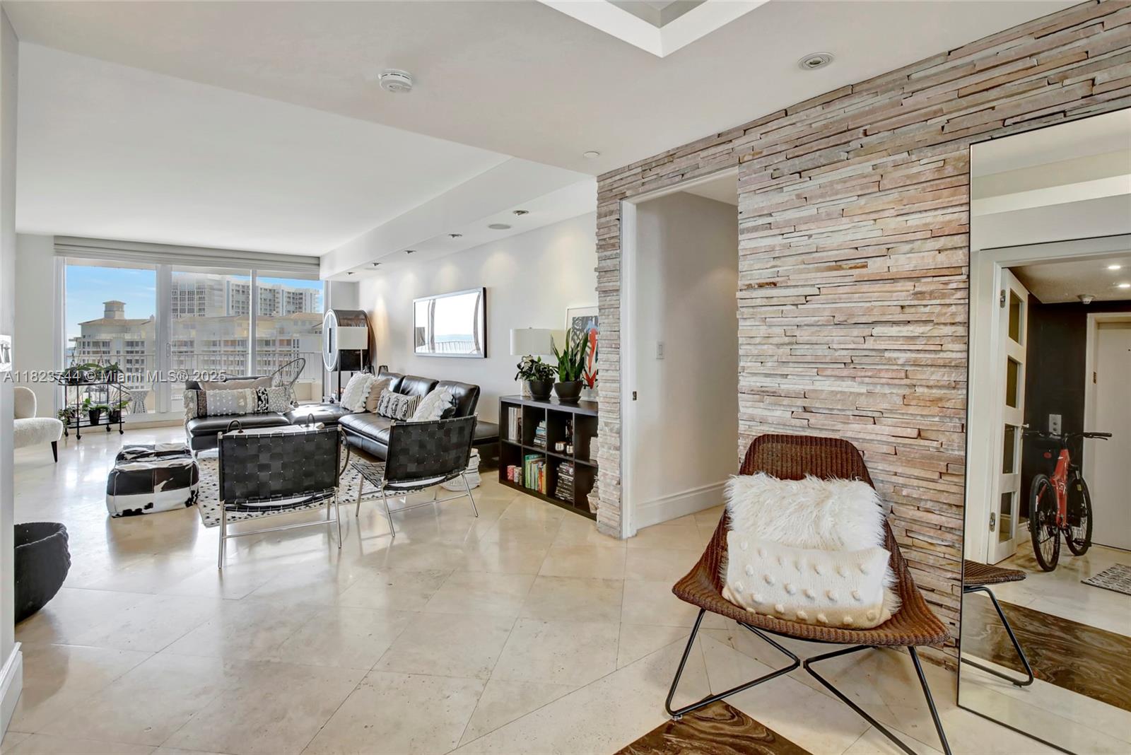 781 Crandon Blvd #1601, Key Biscayne FL 33149
