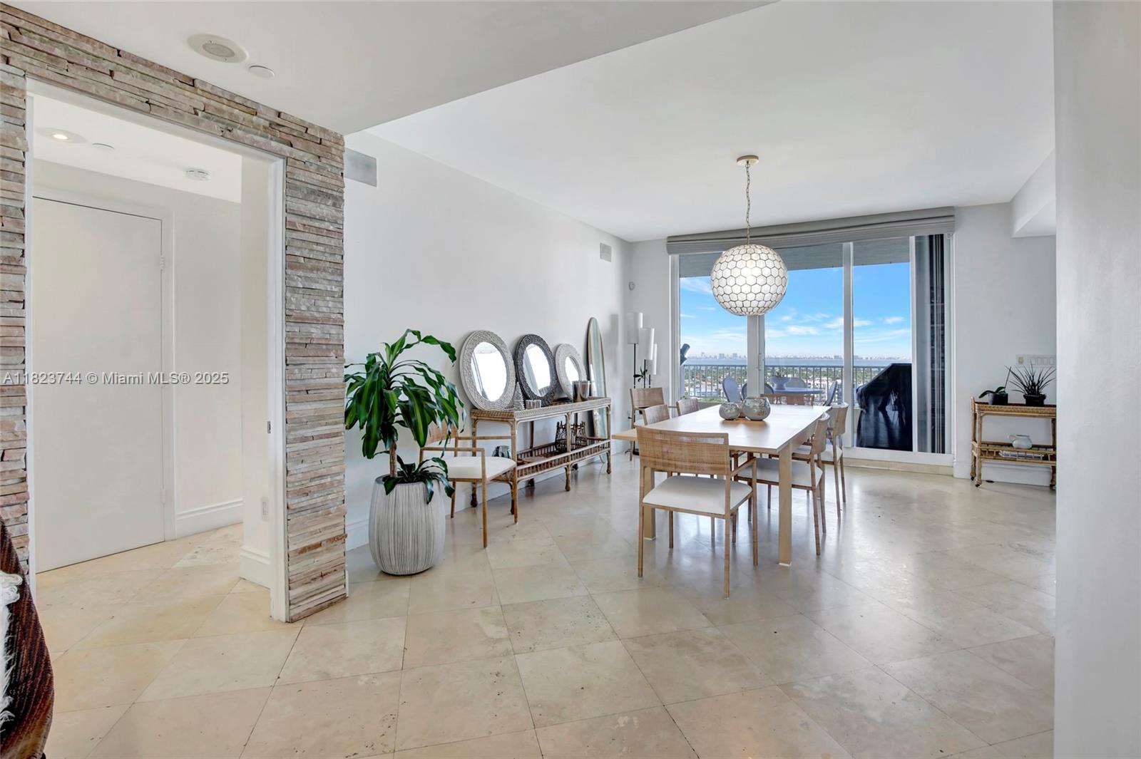 781 Crandon Blvd #1601, Key Biscayne FL 33149