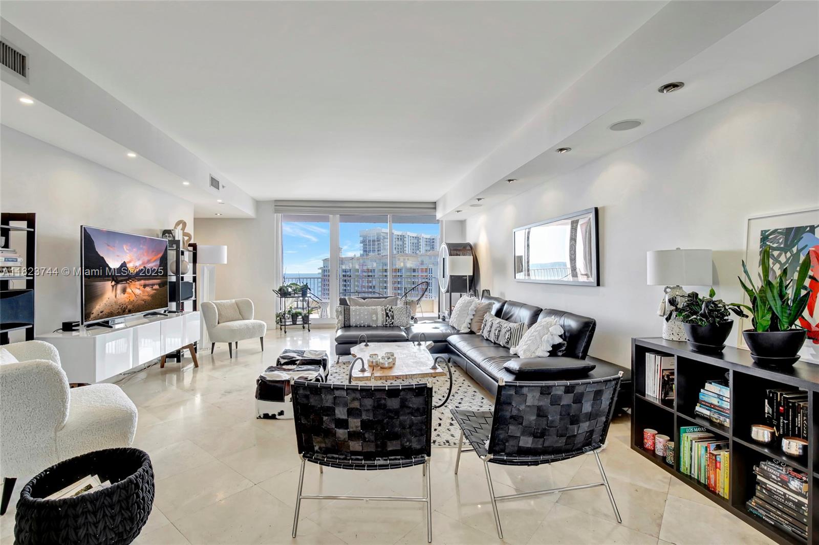 781 Crandon Blvd #1601, Key Biscayne FL 33149