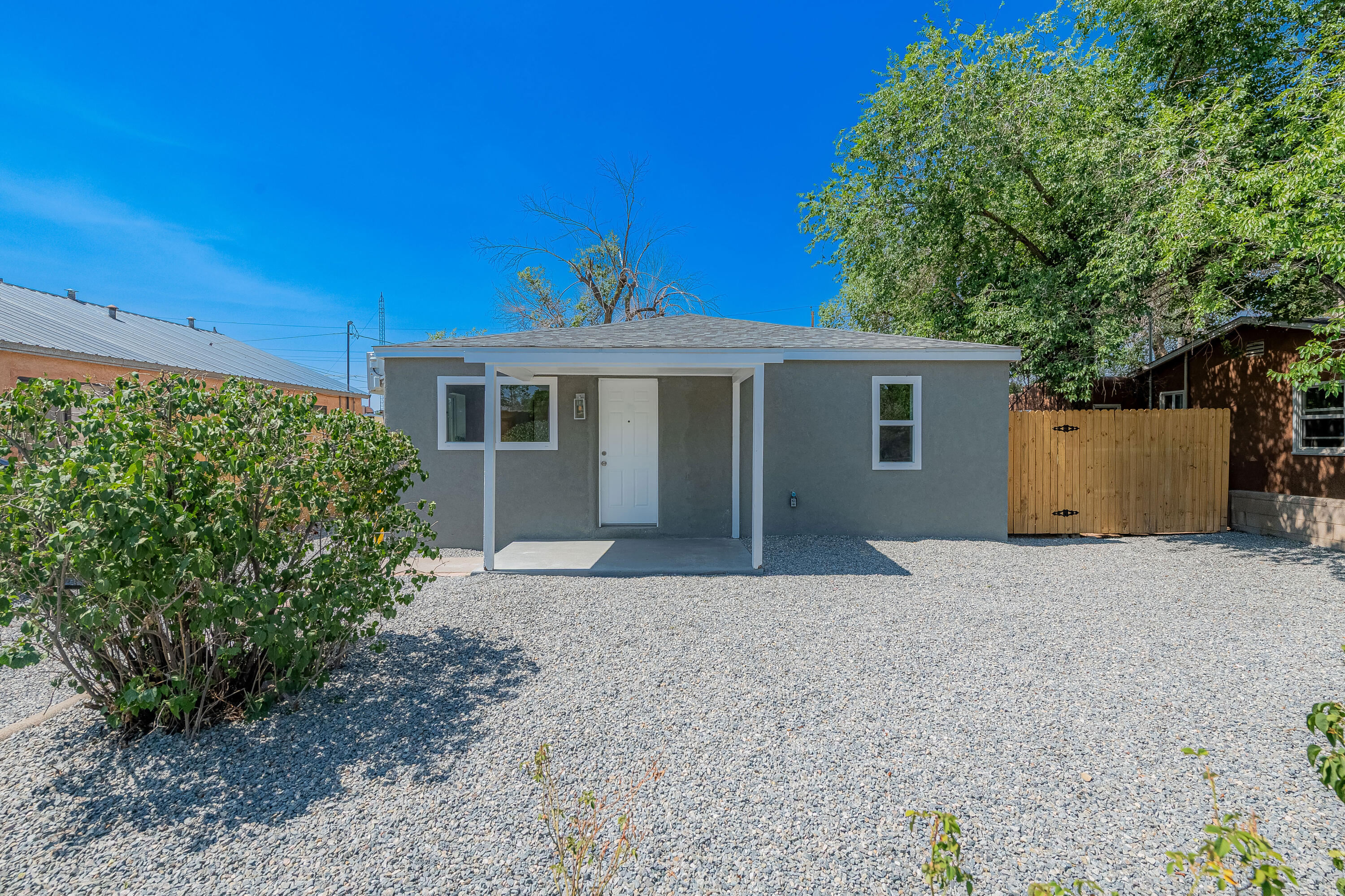 614 SAN LORENZO Avenue NW 