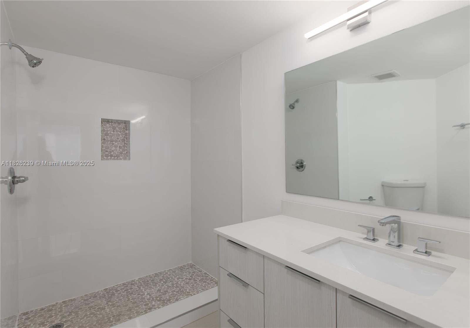 10241 NW 9 Street Cir 109-5