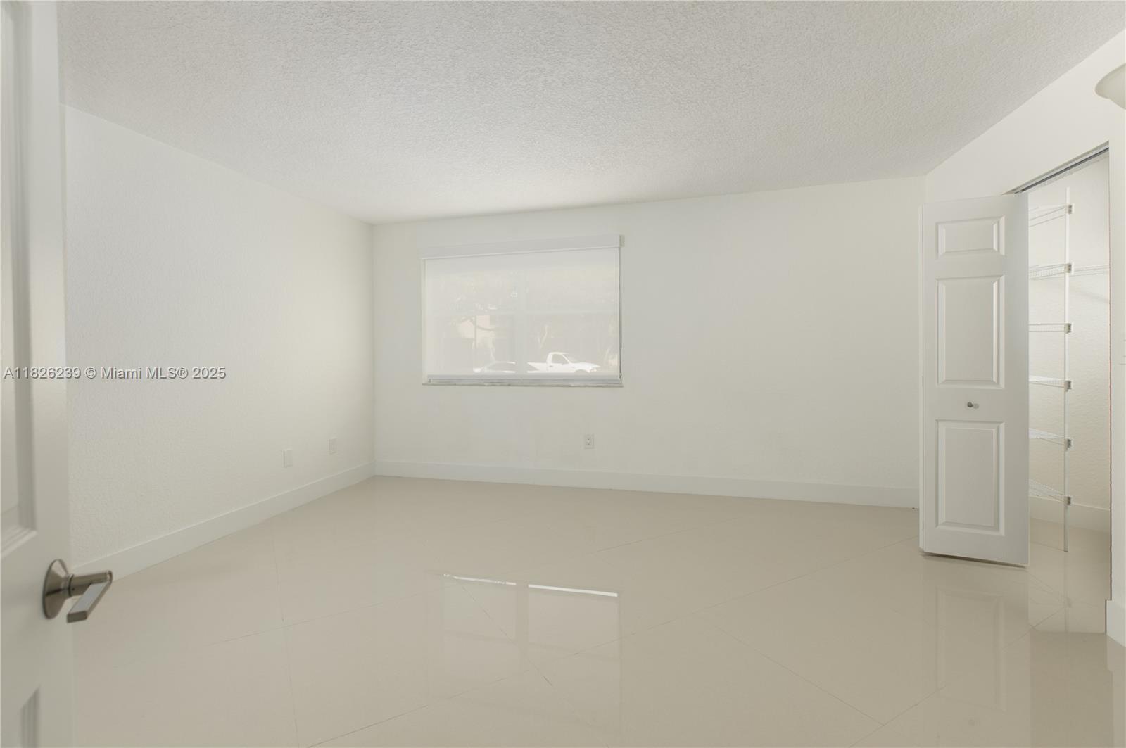 10241 NW 9 Street Cir 109-5
