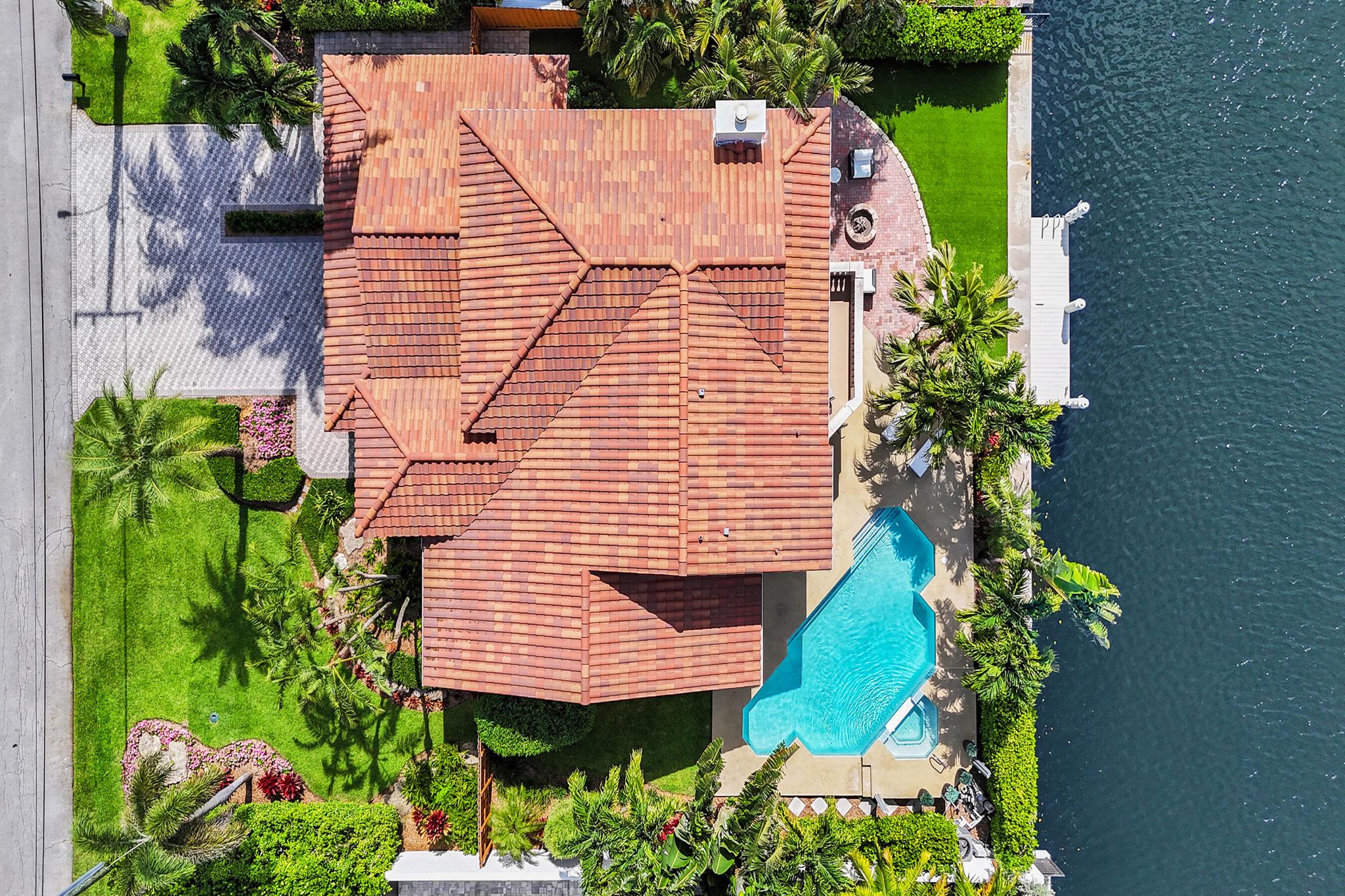 Homes for sale in Delray Beach, FL | 923 Dogwood Dr, Delray Beach, FL 33483 | MLS# R11101391