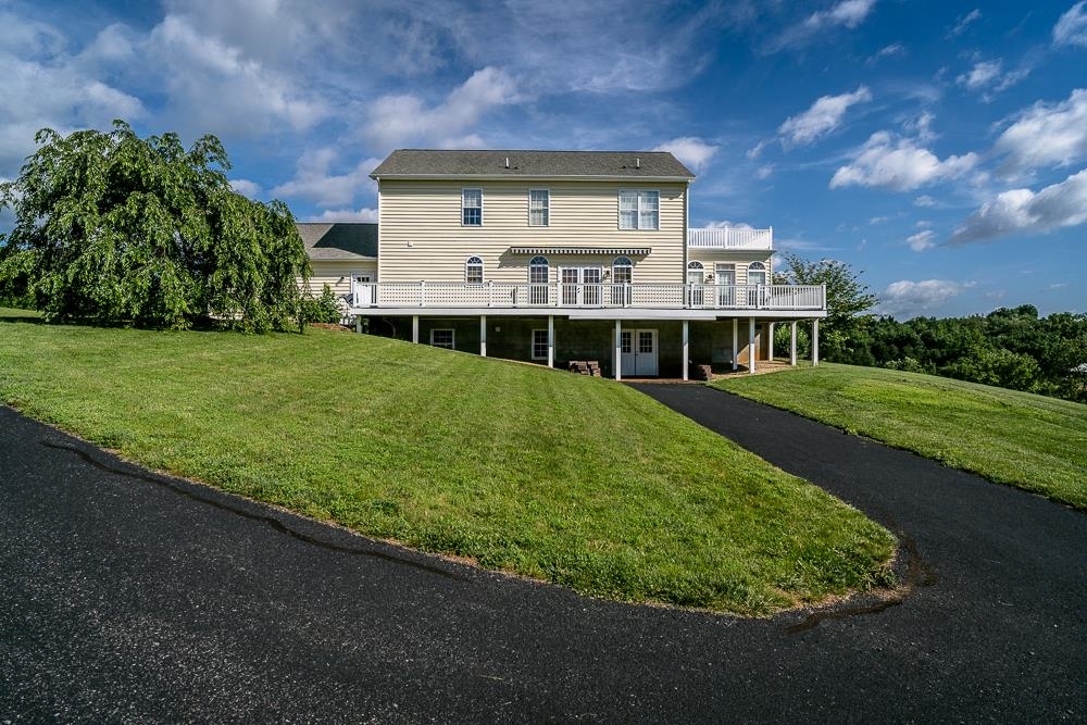 2178 Churchville Ave