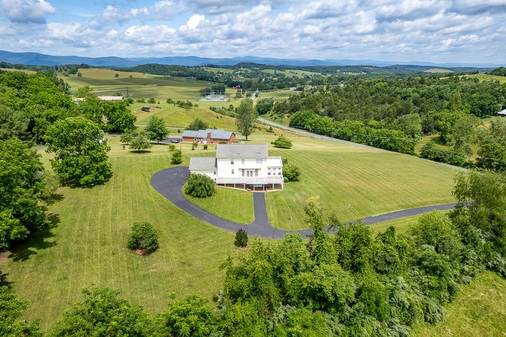 2178 Churchville Ave