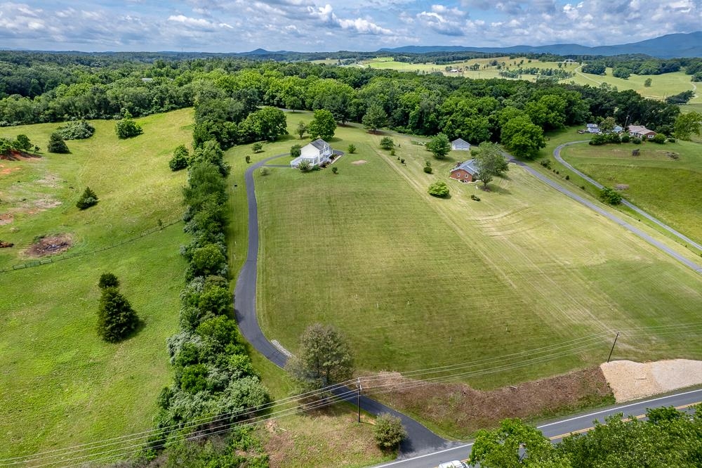 2178 Churchville Ave