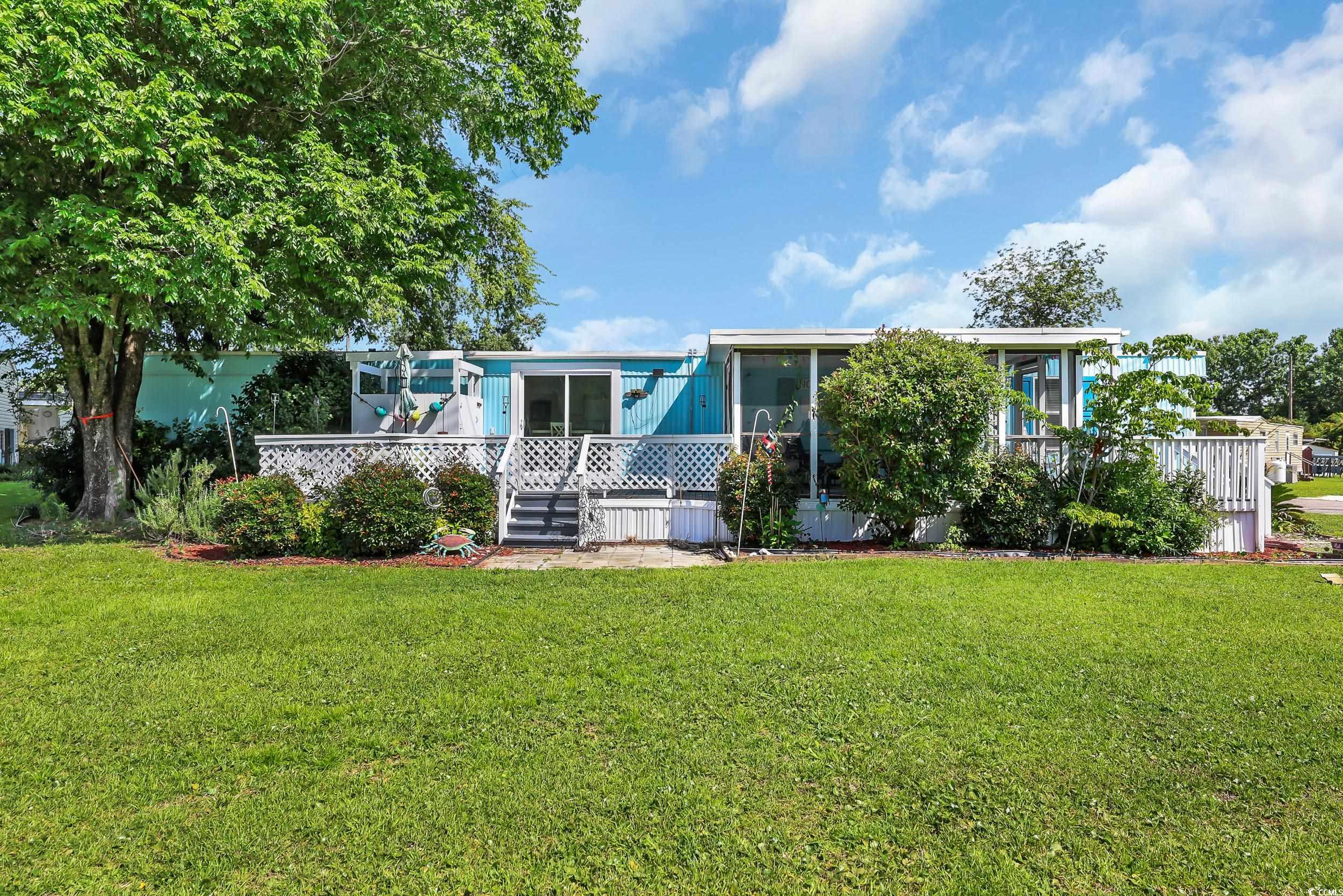 1507 Festival Ave. North Myrtle Beach, SC 29582