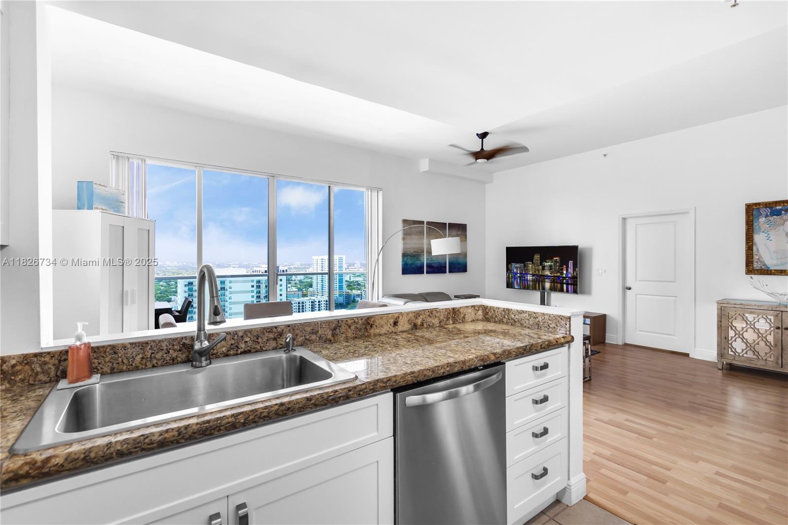 1250 S Miami Ave #2401, Miami FL 33130