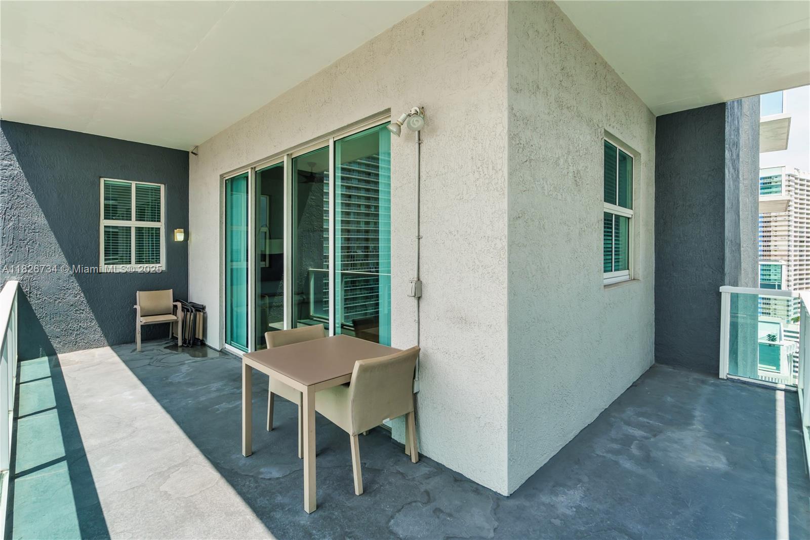 1250 S Miami Ave #2401, Miami FL 33130