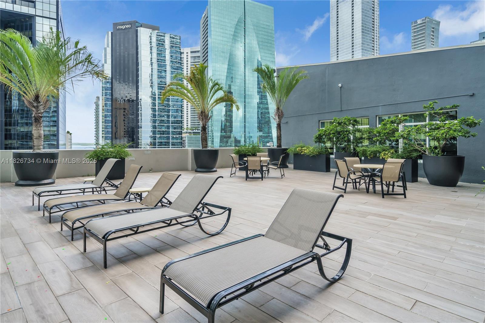 1250 S Miami Ave #2401, Miami FL 33130