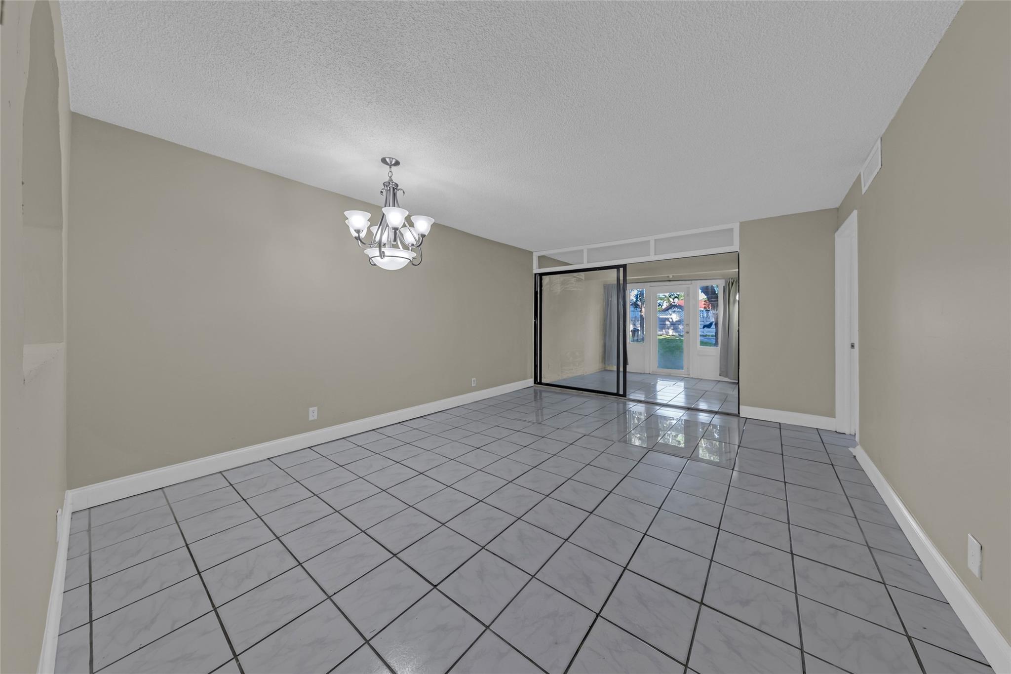 Halstead Comdominiums