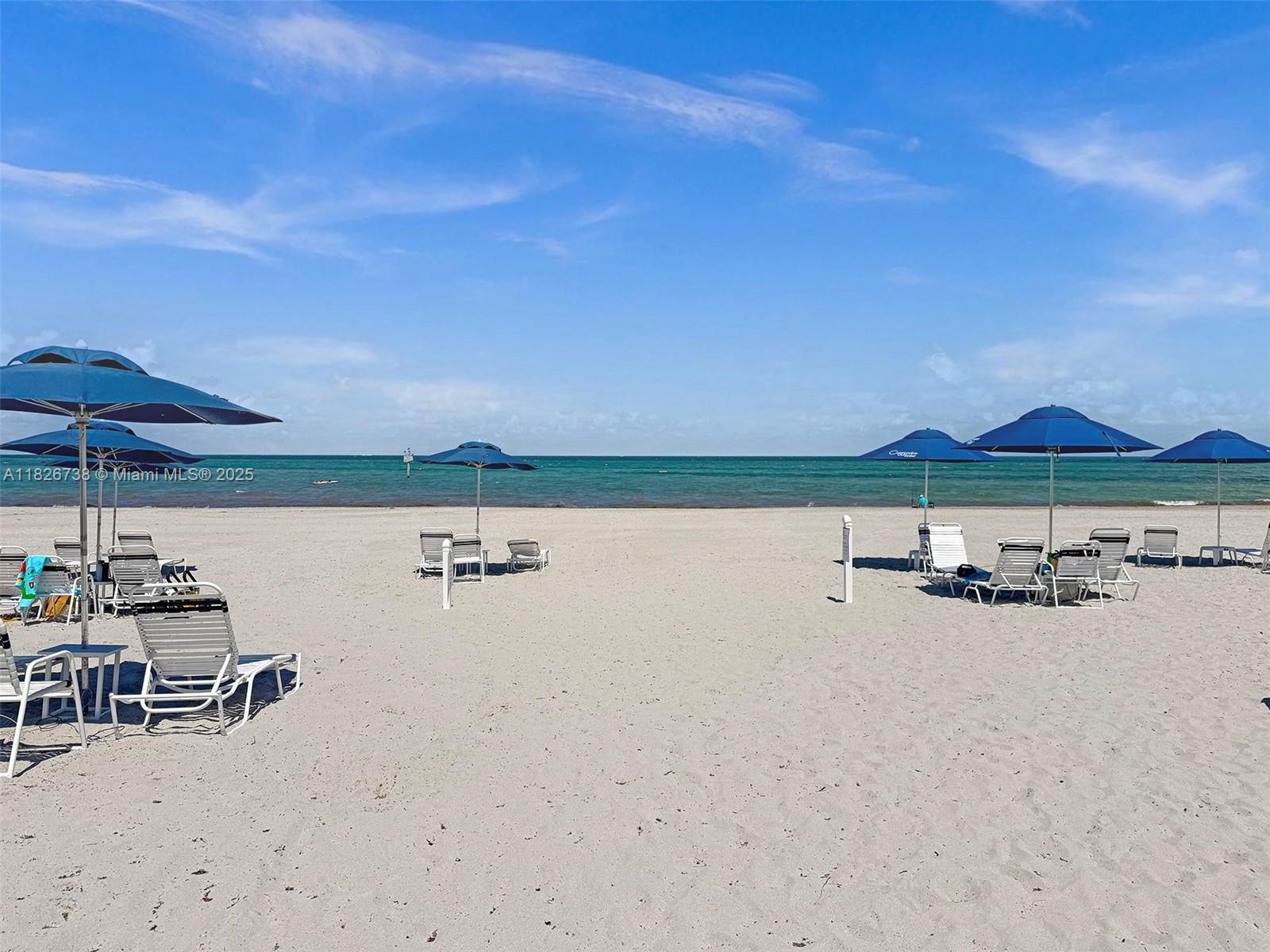177 Ocean Lane Dr #906, Key Biscayne FL 33149