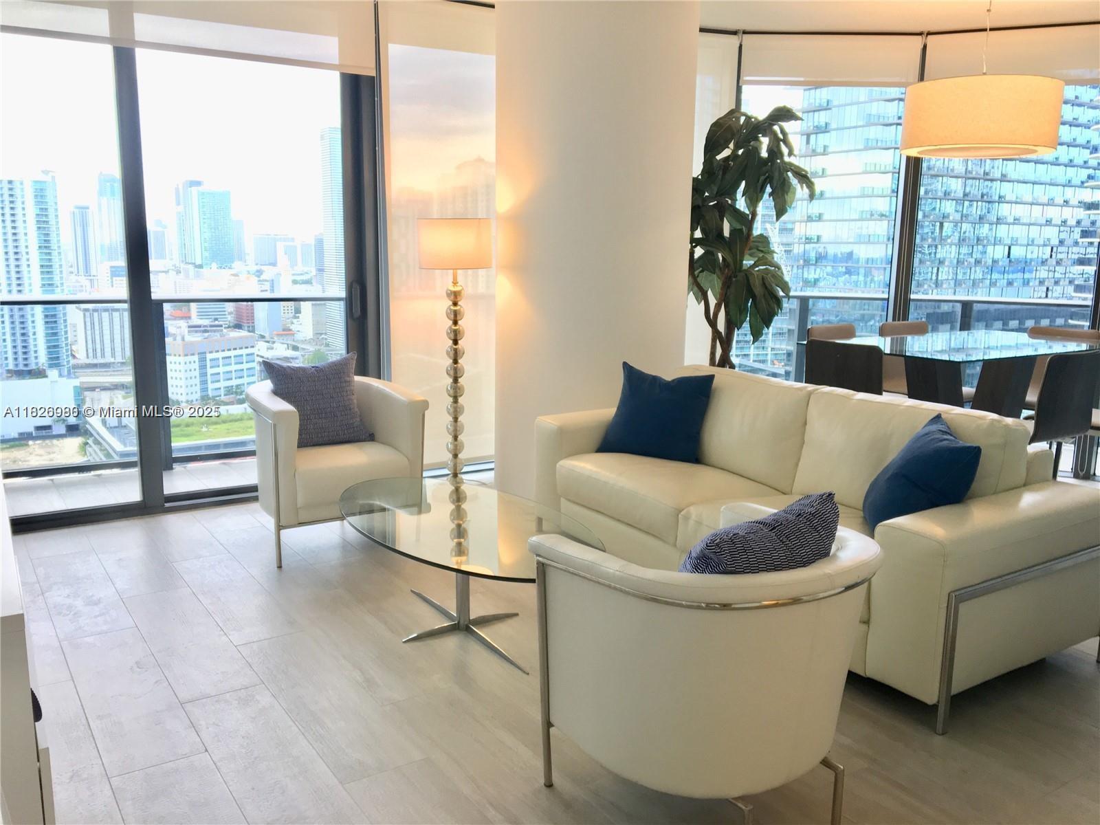 55 SW 9th St #2901, Miami FL 33130