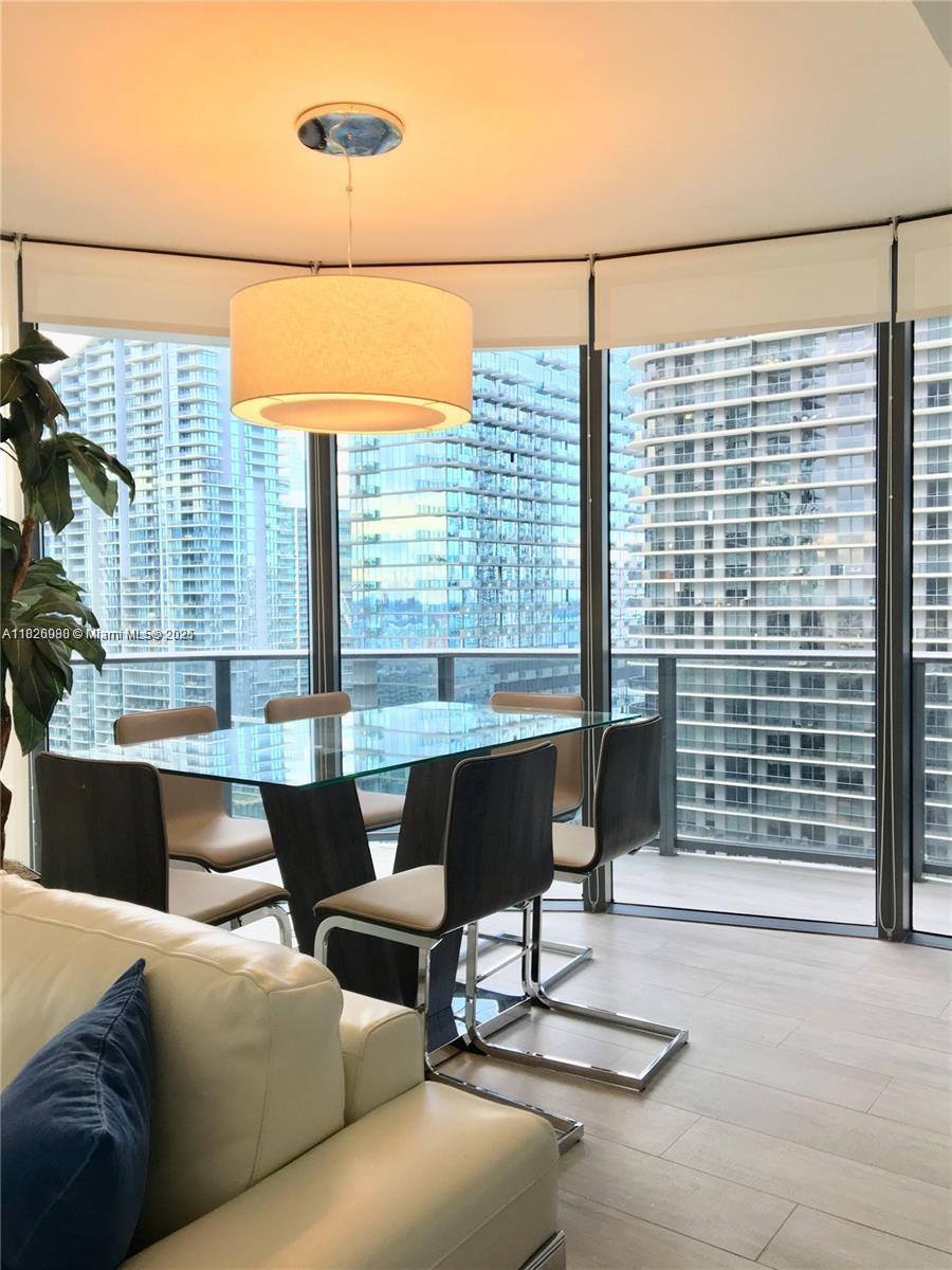 55 SW 9th St #2901, Miami FL 33130