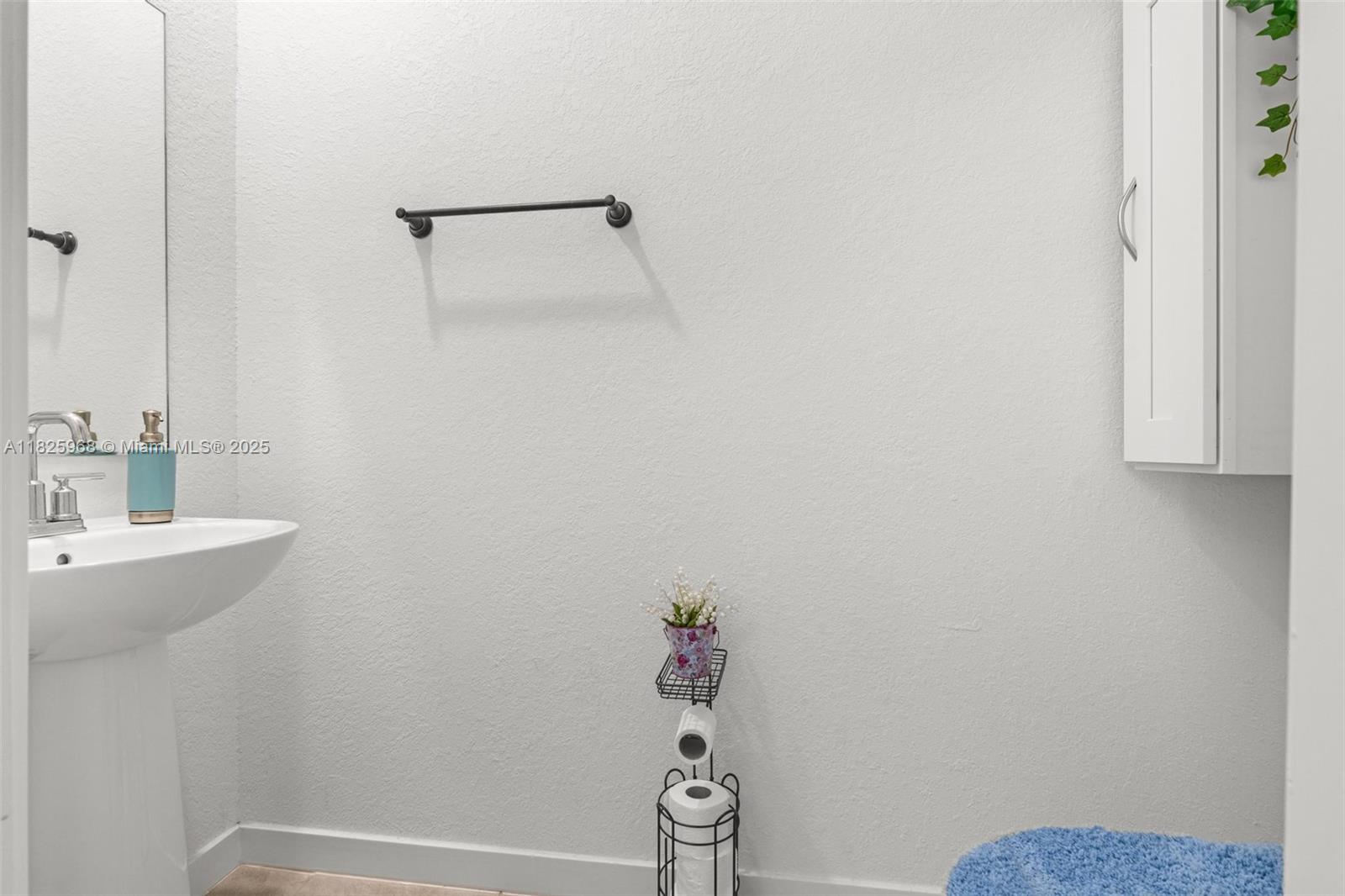 756 SW 12th St, Florida City, Florida image 11
