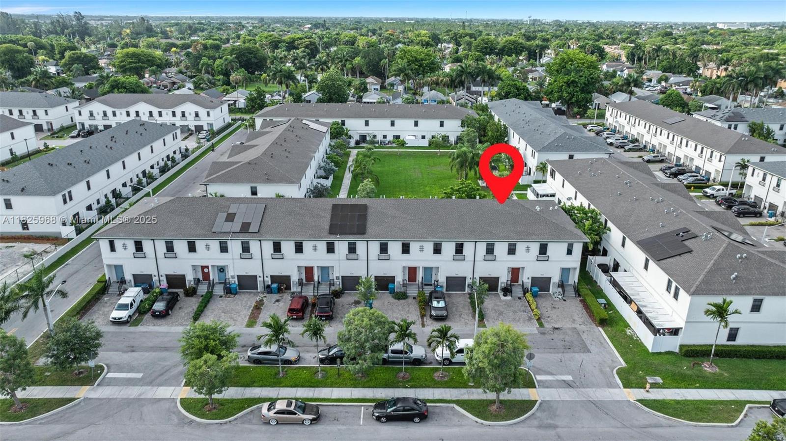 756 SW 12th St, Florida City, Florida image 25