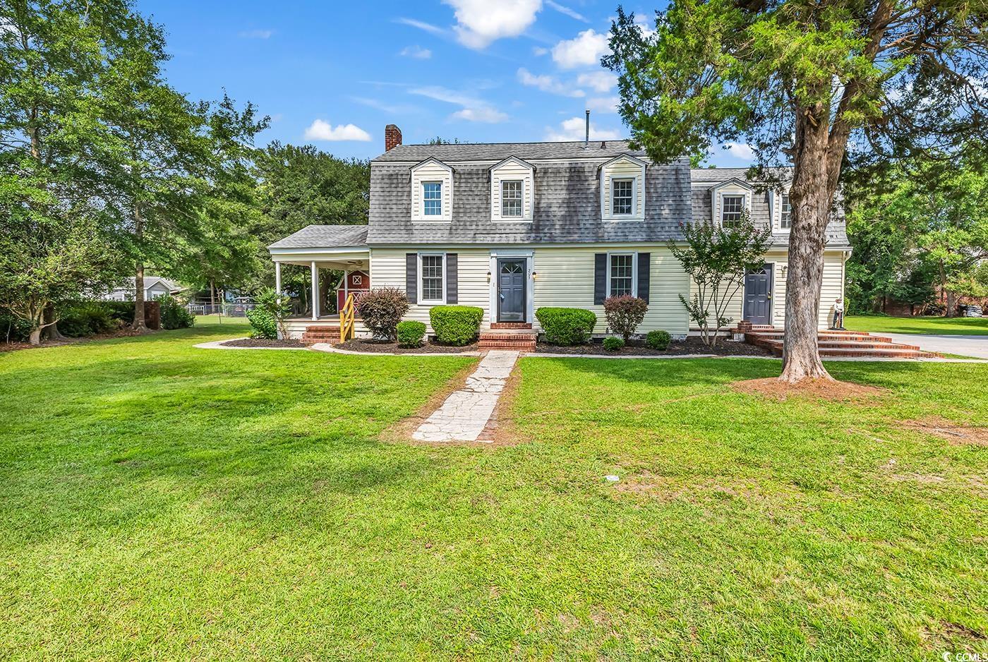203 Lakeland Dr. Conway, SC 29526