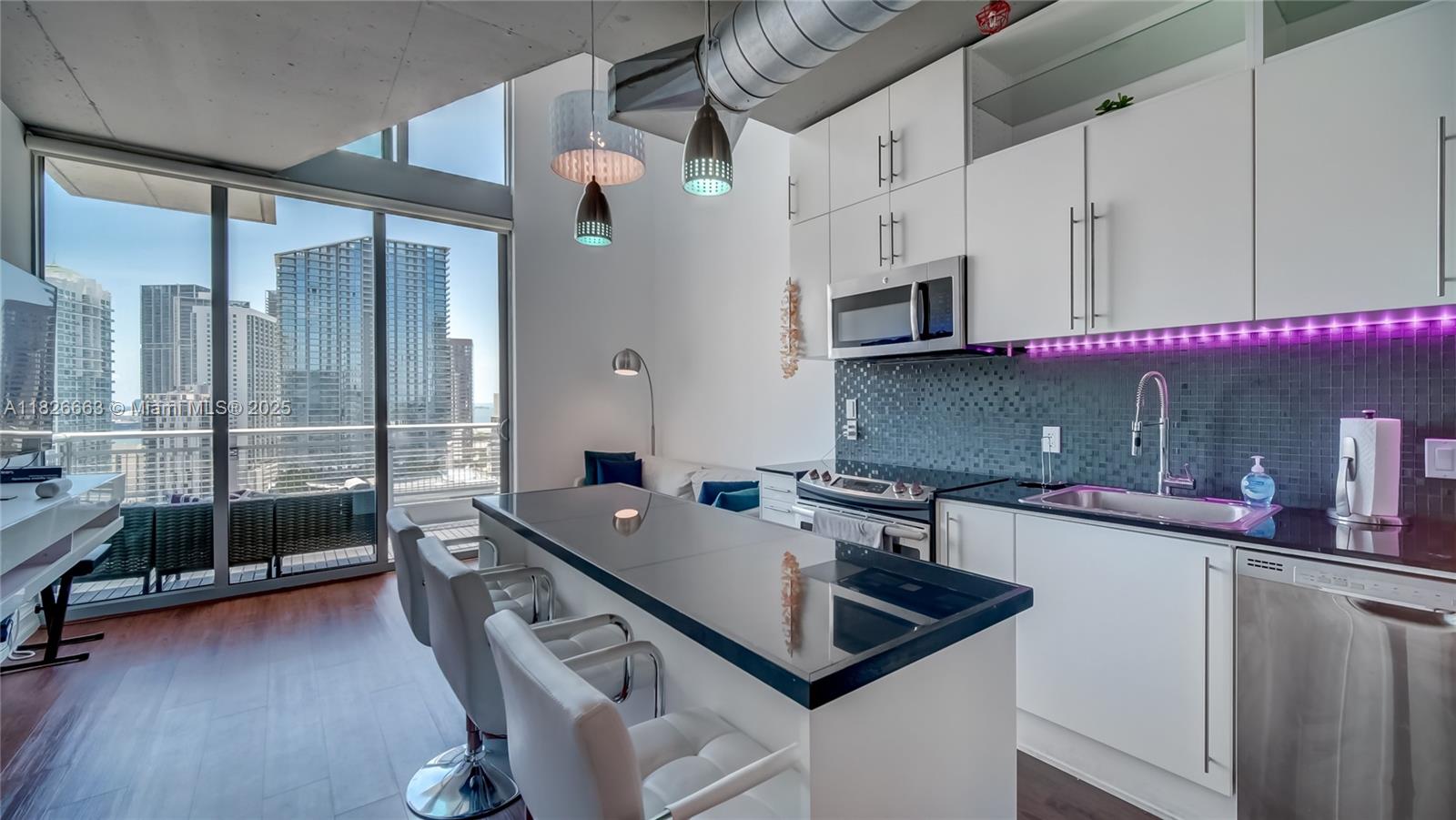 690 SW 1st Ct #2704, Miami FL 33130