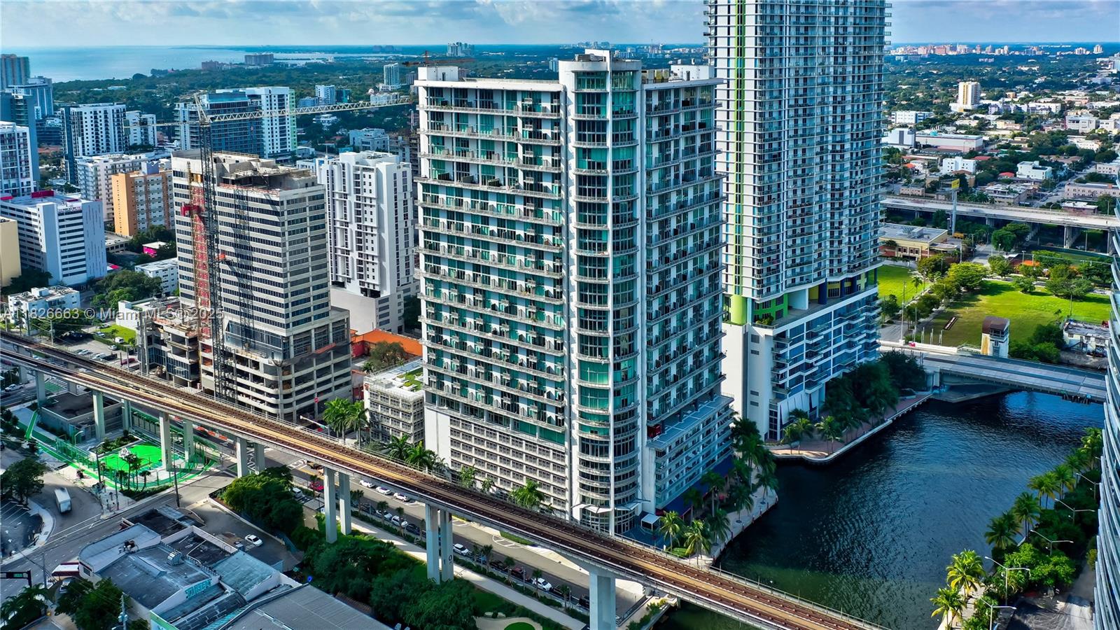 690 SW 1st Ct #2704, Miami FL 33130