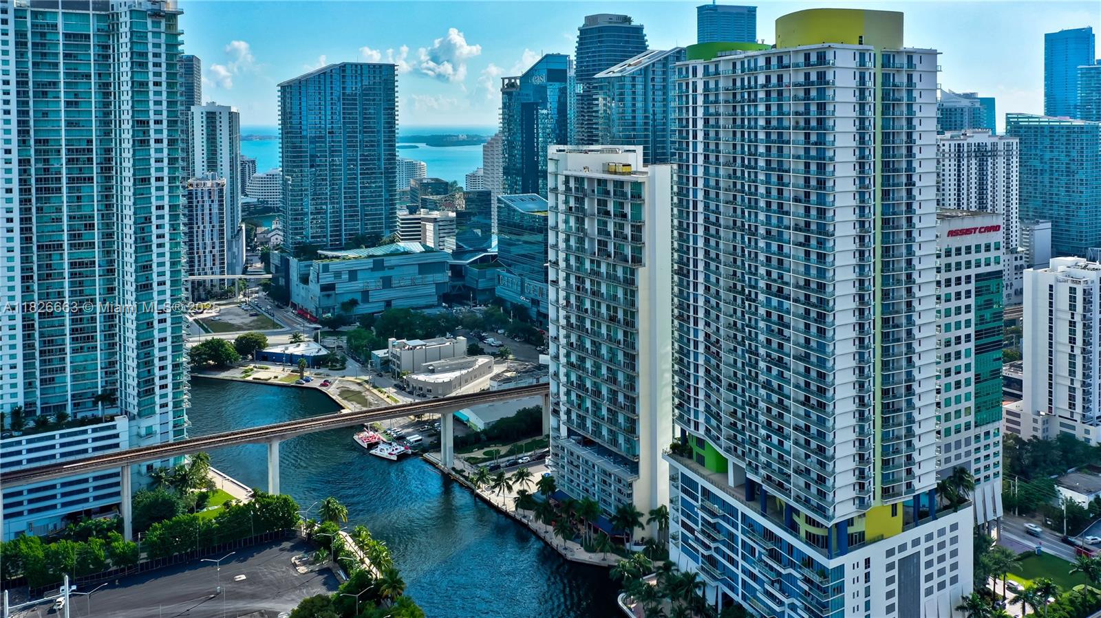 690 SW 1st Ct #2704, Miami FL 33130