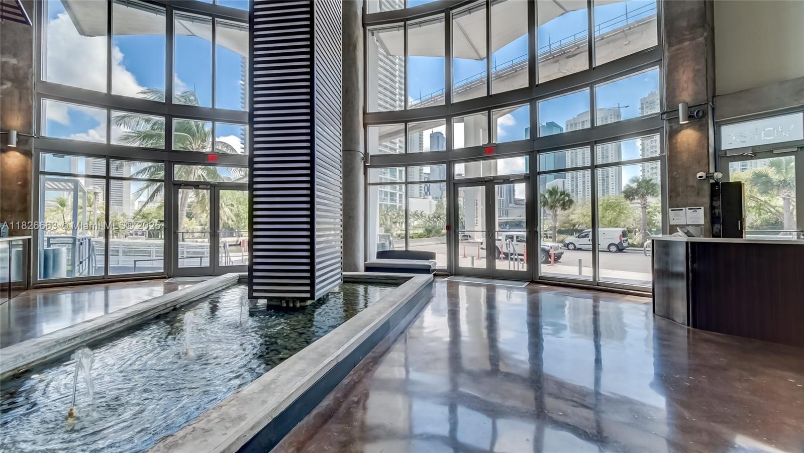 690 SW 1st Ct #2704, Miami FL 33130