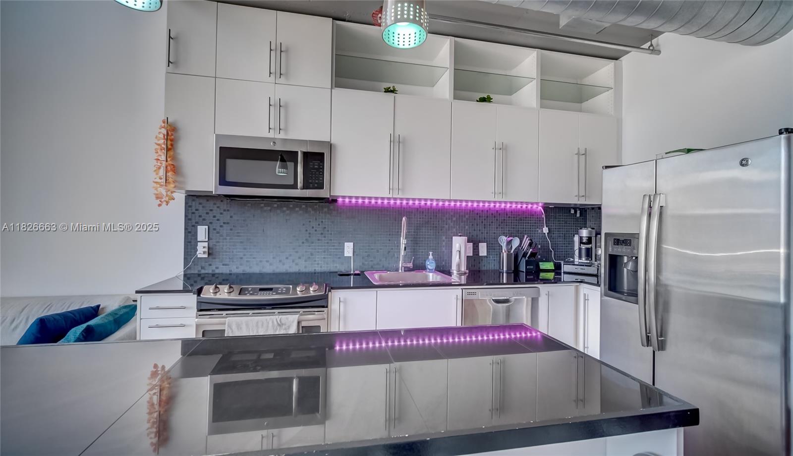 690 SW 1st Ct #2704, Miami FL 33130