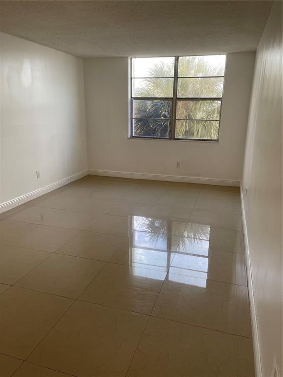 Homes for sale in Miami, FL | 488 Nw 165Th Street Rd #309B, Miami, FL 33169 | MLS# F10506864