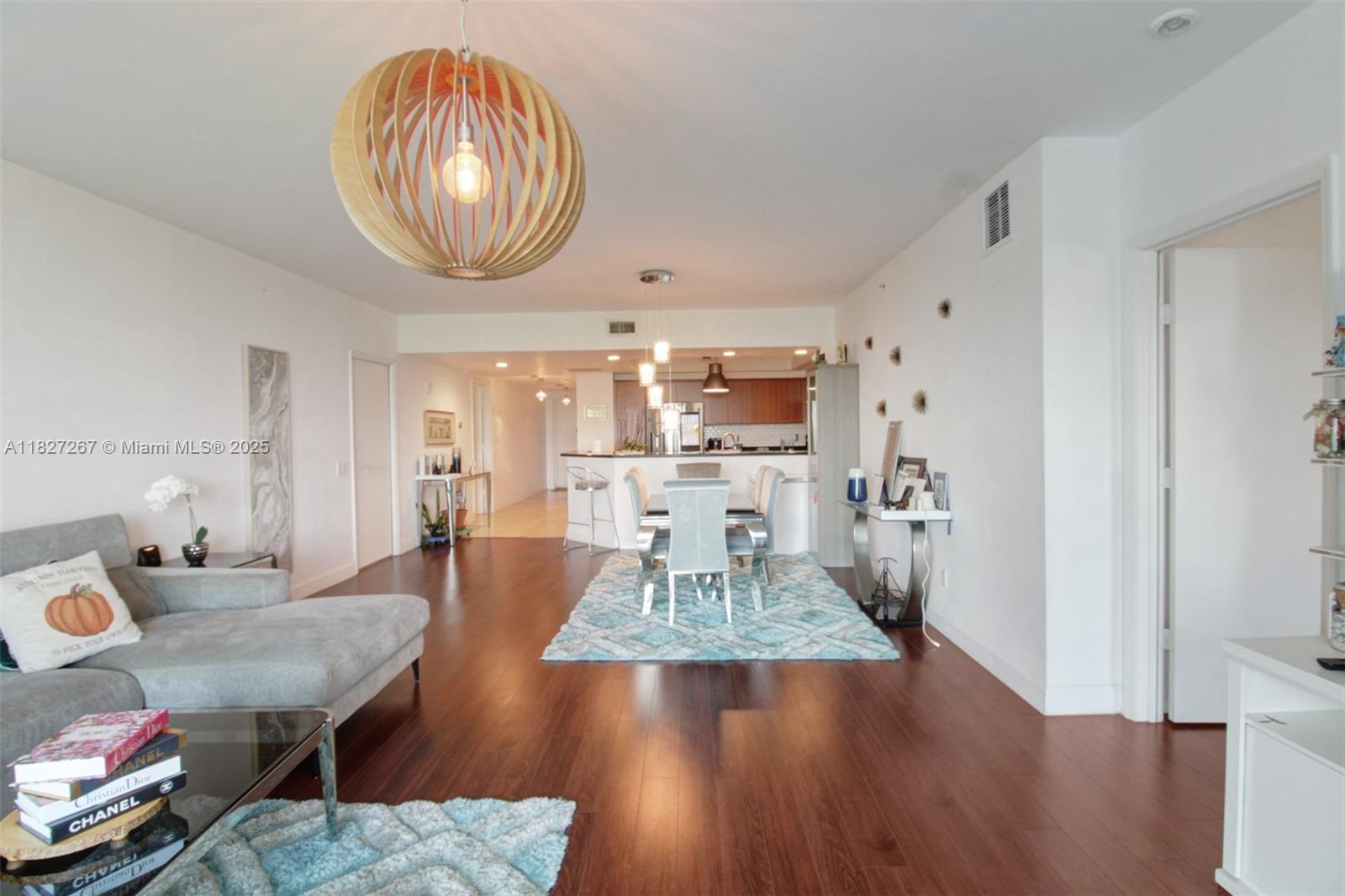 14951 Royal Oaks Ln #908, North Miami, Florida image 14