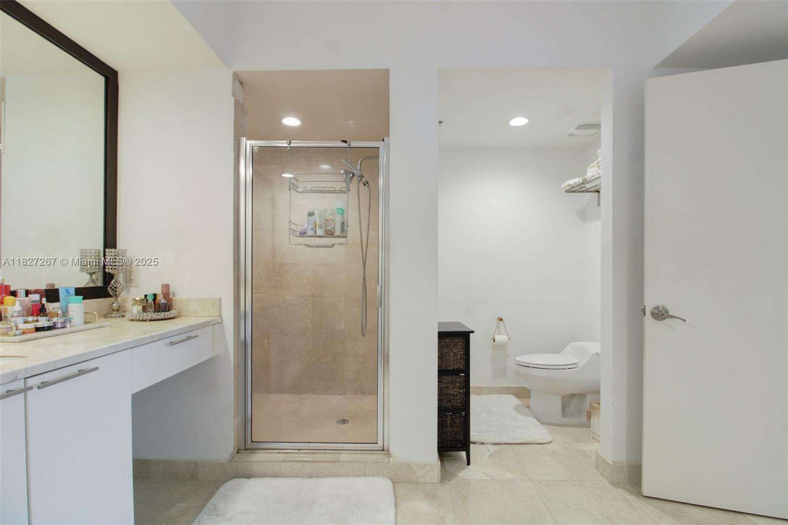 14951 Royal Oaks Ln #908, North Miami, Florida image 23