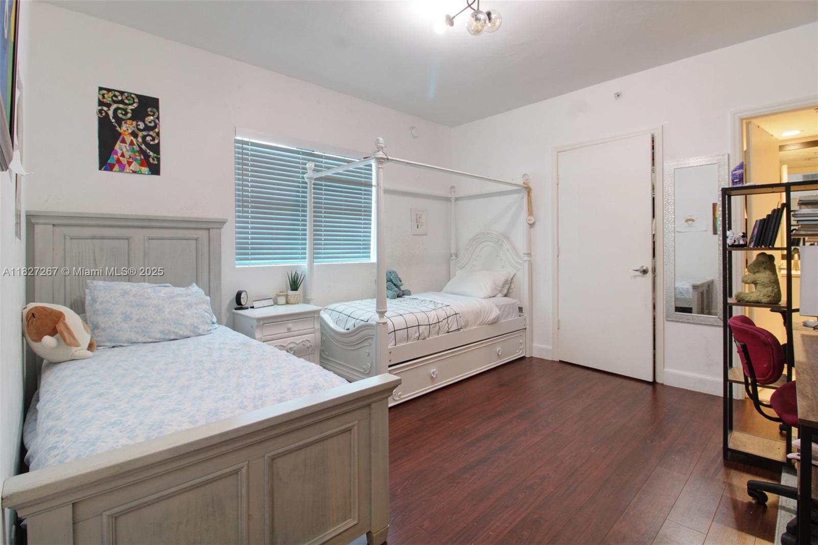 14951 Royal Oaks Ln #908, North Miami, Florida image 25