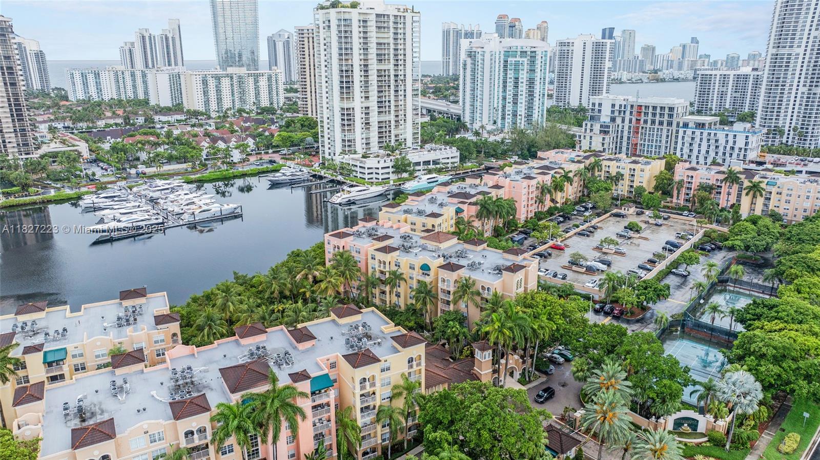 19701 E Country Club Dr #5104, Aventura FL 33180