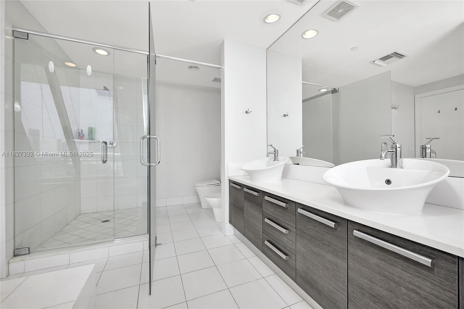 2950 NE 188th St #449, Aventura FL 33180
