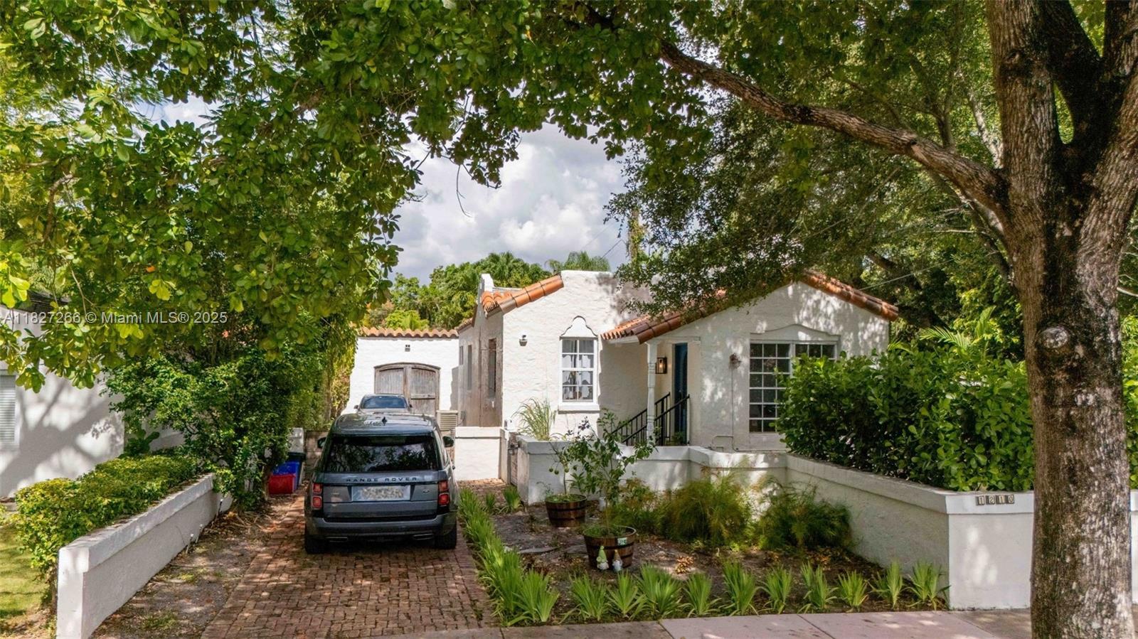 1210 Genoa St, Coral Gables, Florida image 1