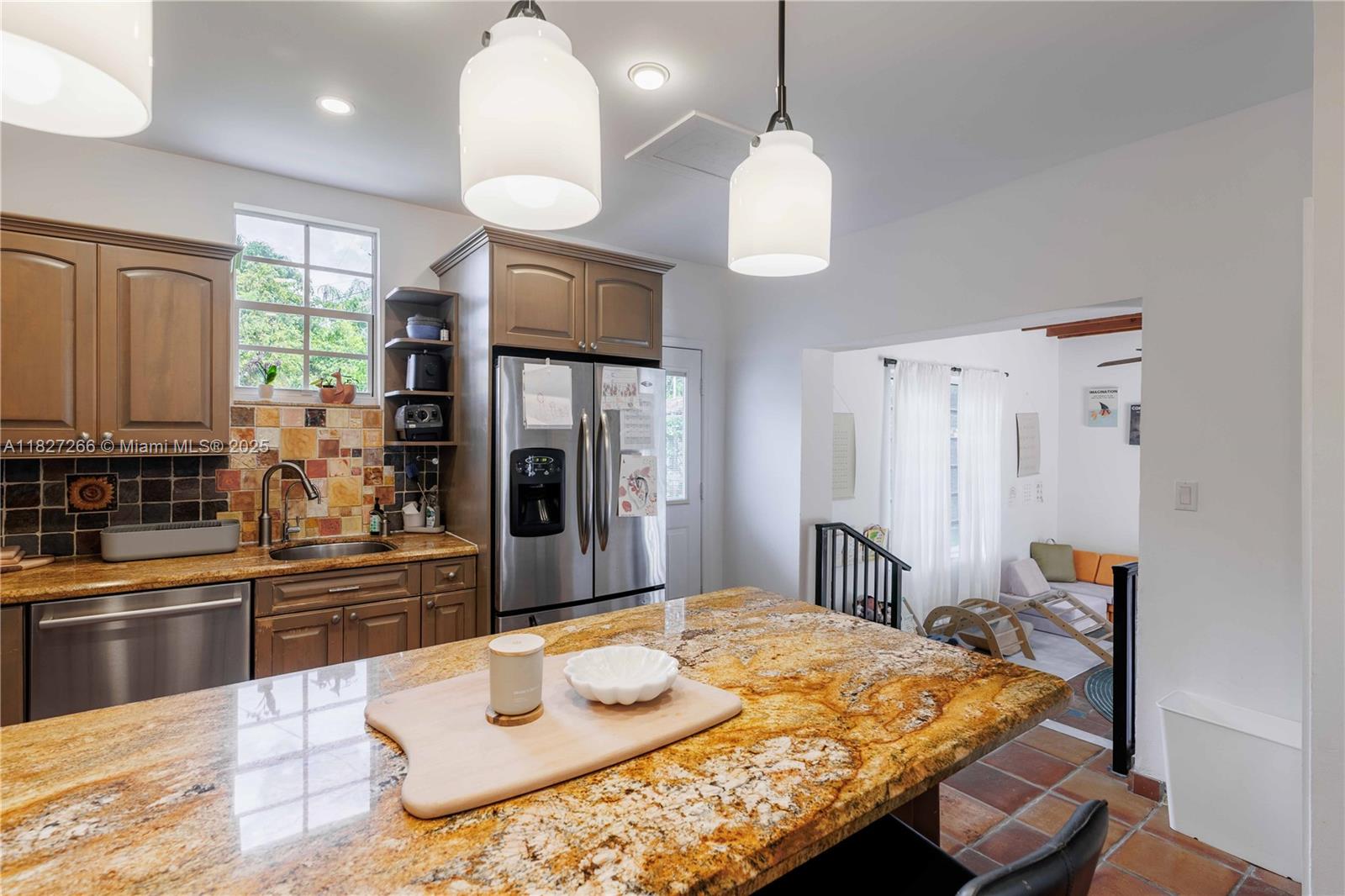 1210 Genoa St, Coral Gables, Florida image 15