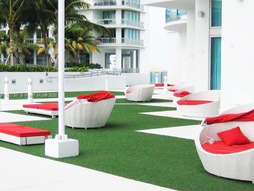 350 S Miami Ave #2707, Miami FL 33130