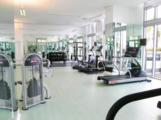 350 S Miami Ave #2707, Miami FL 33130