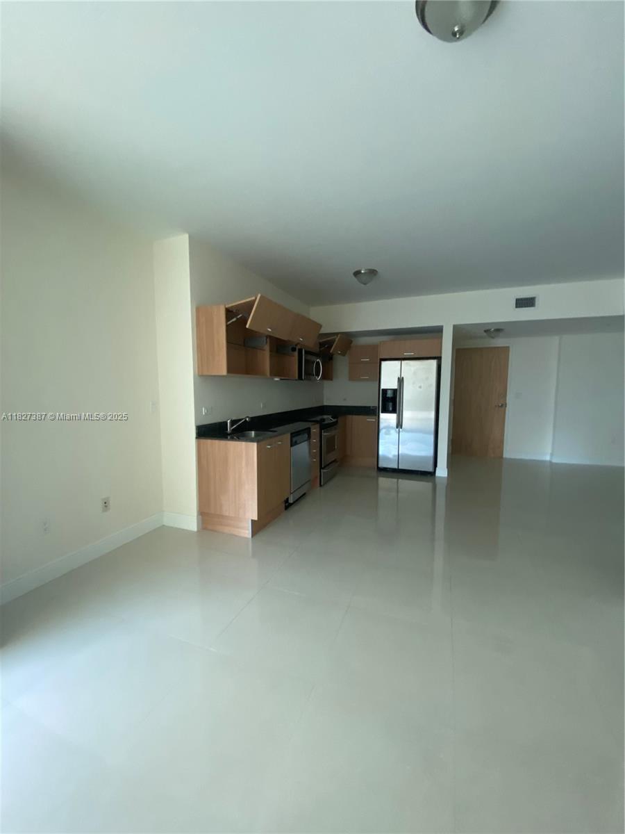 350 S Miami Ave #2707, Miami FL 33130