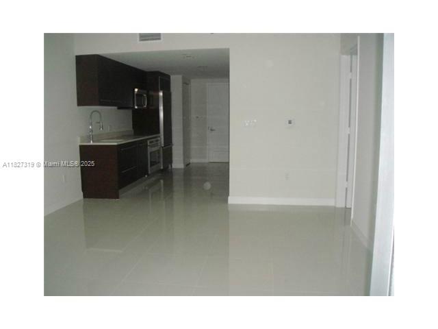 495 Brickell Ave #1806, Miami FL 33131