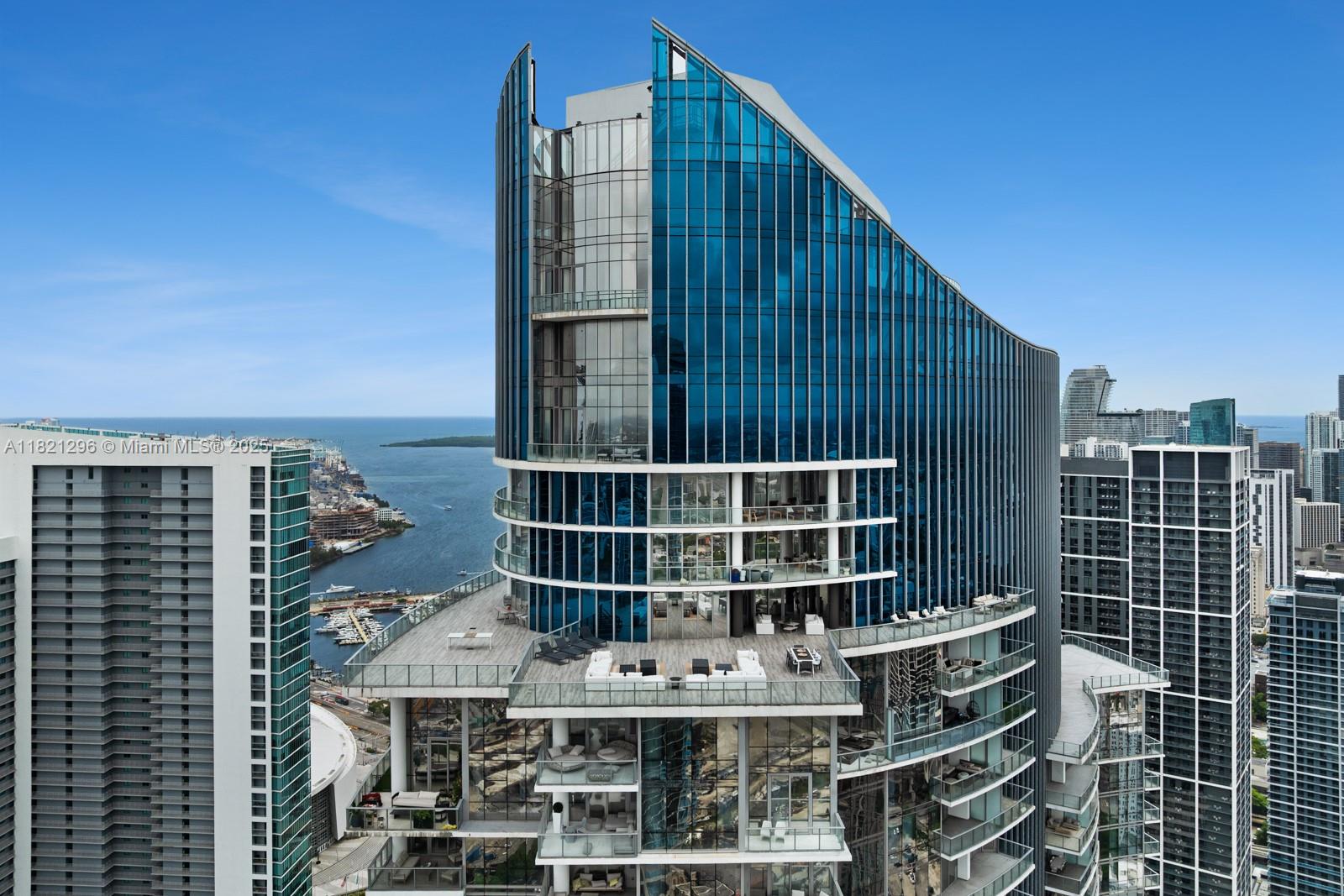 851 NE 1st Ave #5202, Miami FL 33132