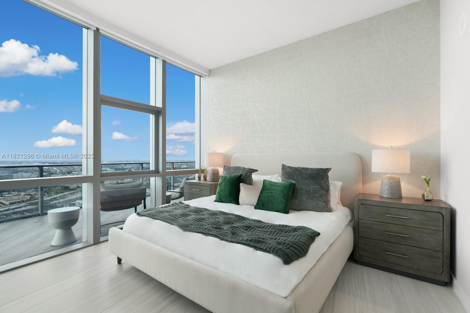 851 NE 1st Ave #5202, Miami FL 33132
