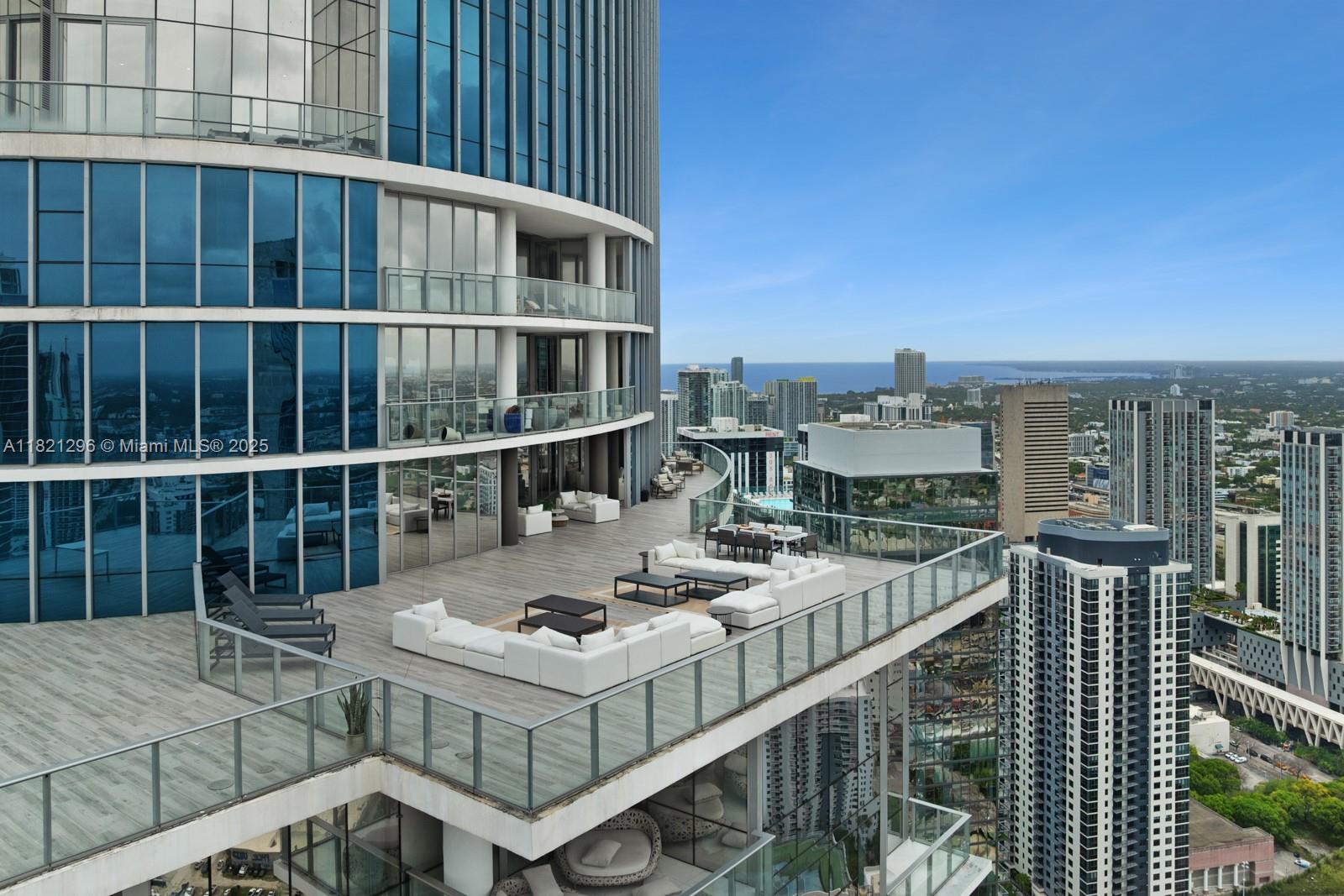 851 NE 1st Ave #5202, Miami FL 33132